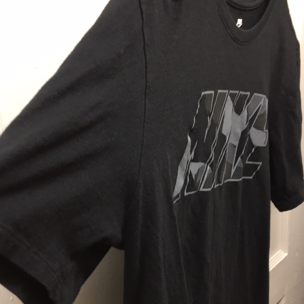 Nike Tee